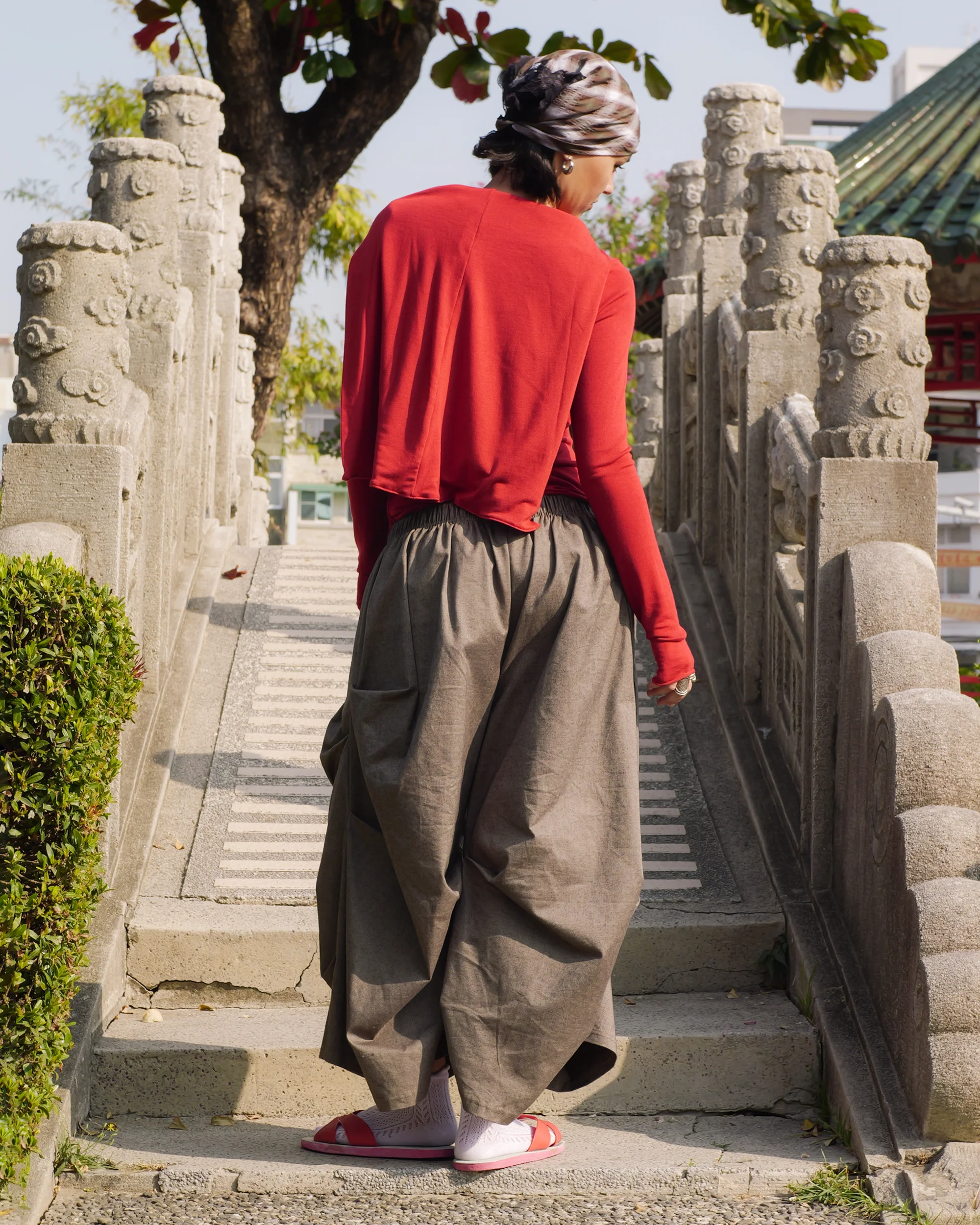 Toshi Shorts in Chia - Image 12