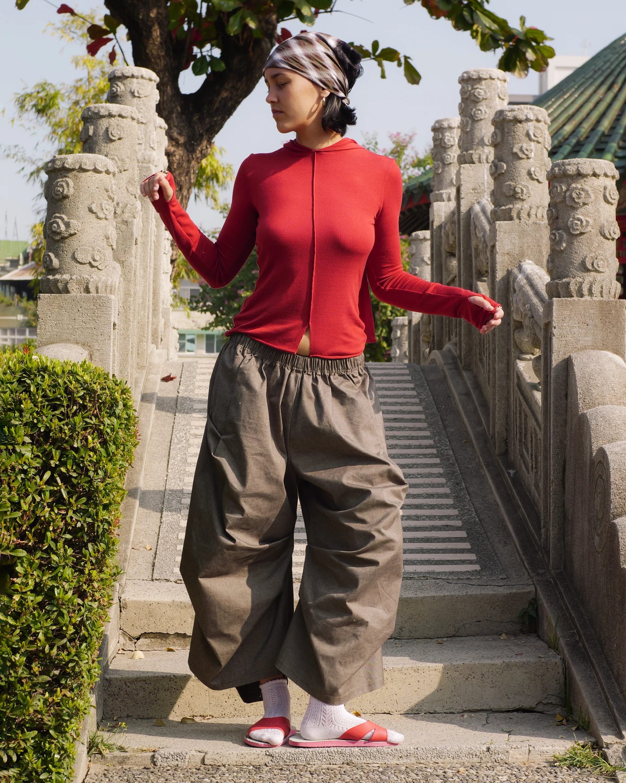 Toshi Shorts in Chia - Image 4