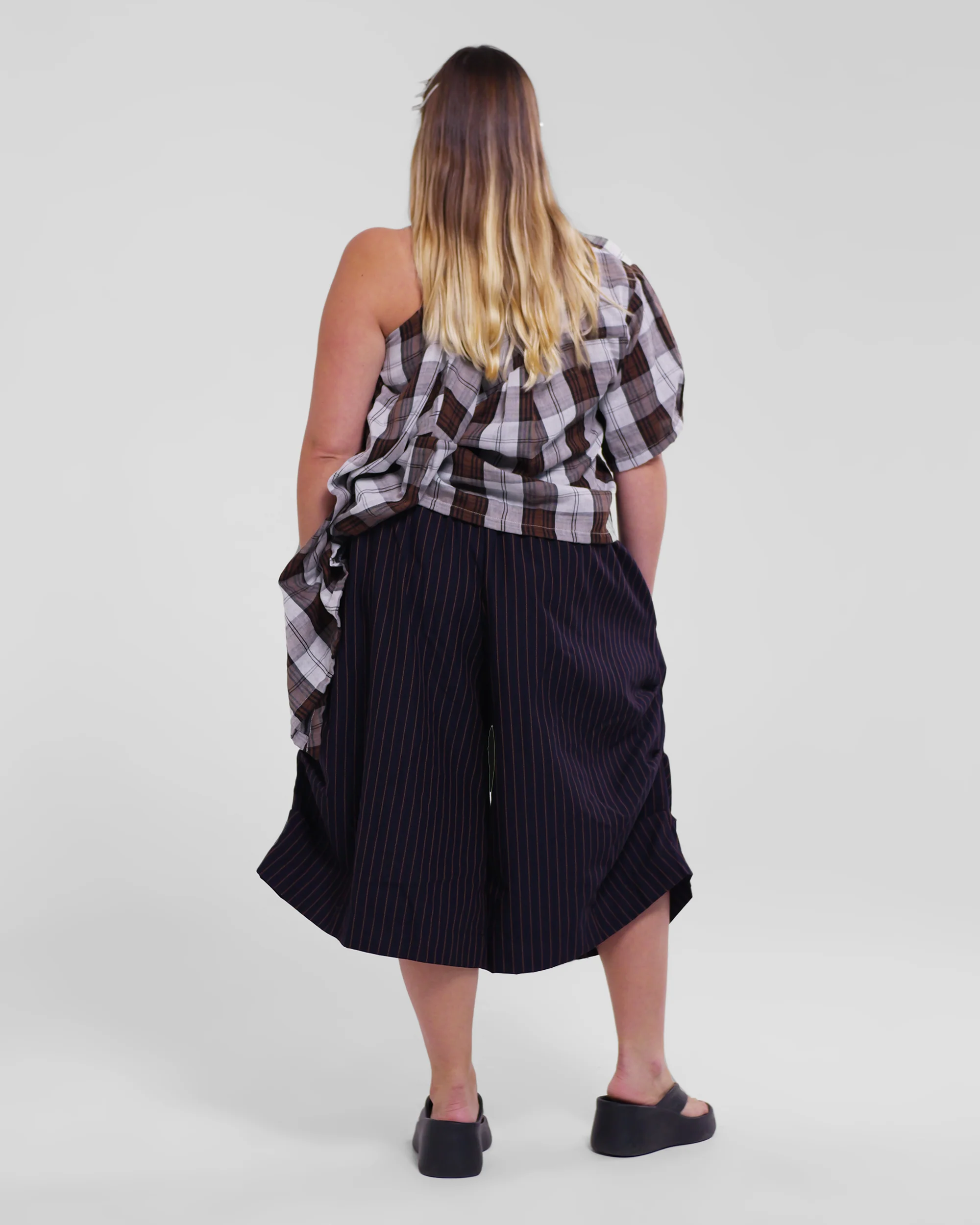 Asymmetrical Wang Top in Brown - Image 12