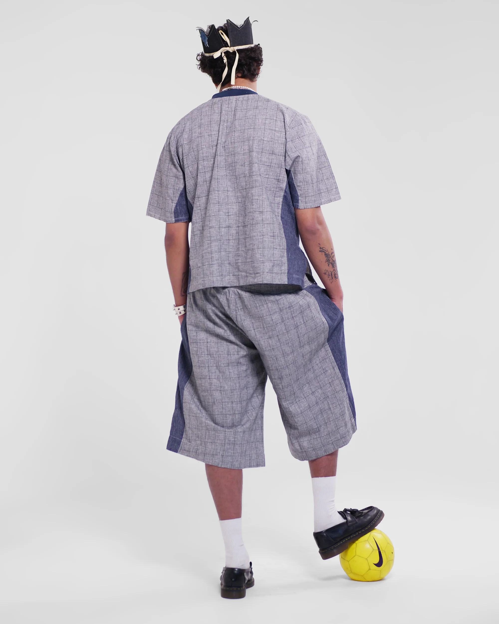 Hiro Jersey Top in Grey Plaid - Image 11