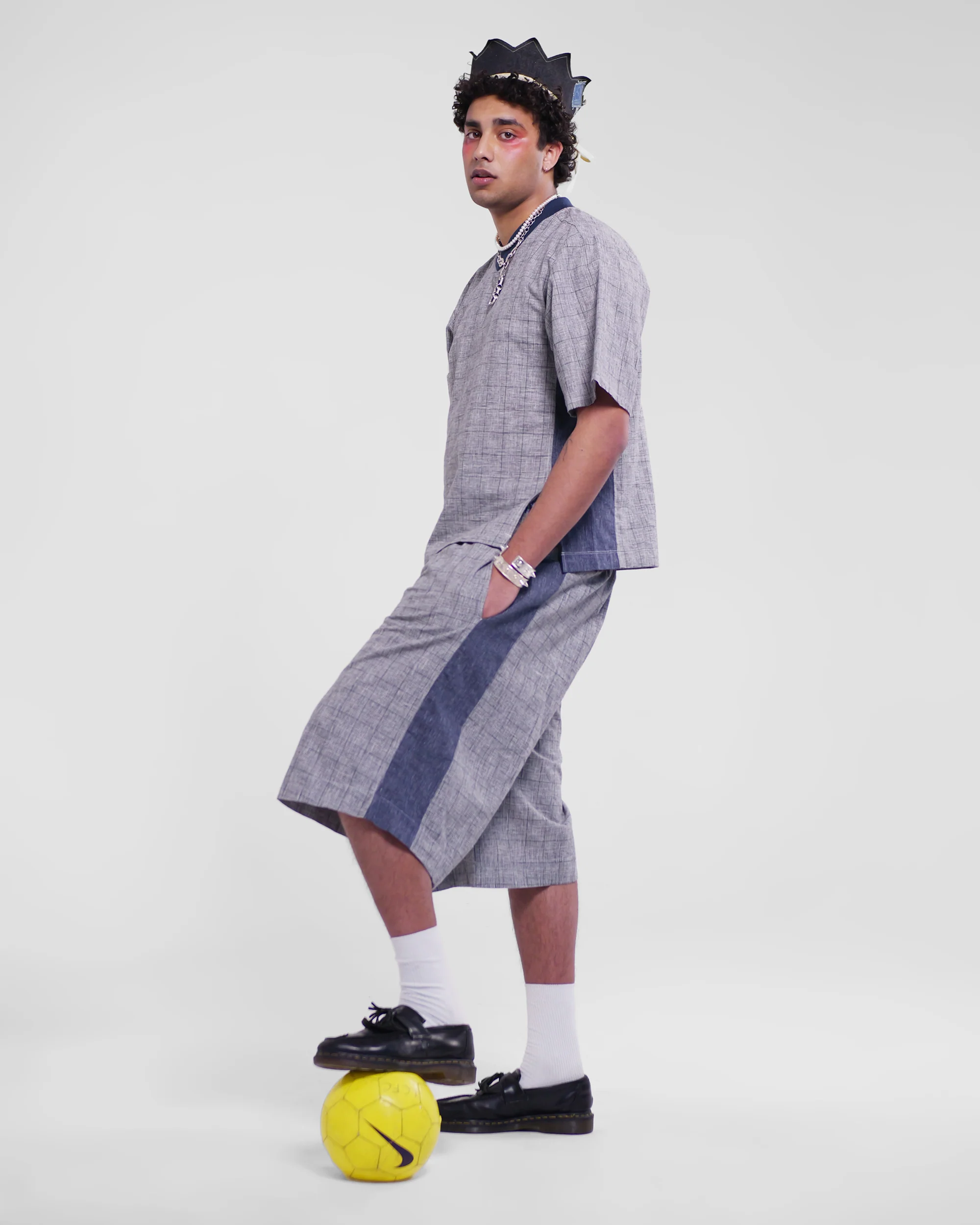 Hiro Jersey Top in Grey Plaid - Image 4