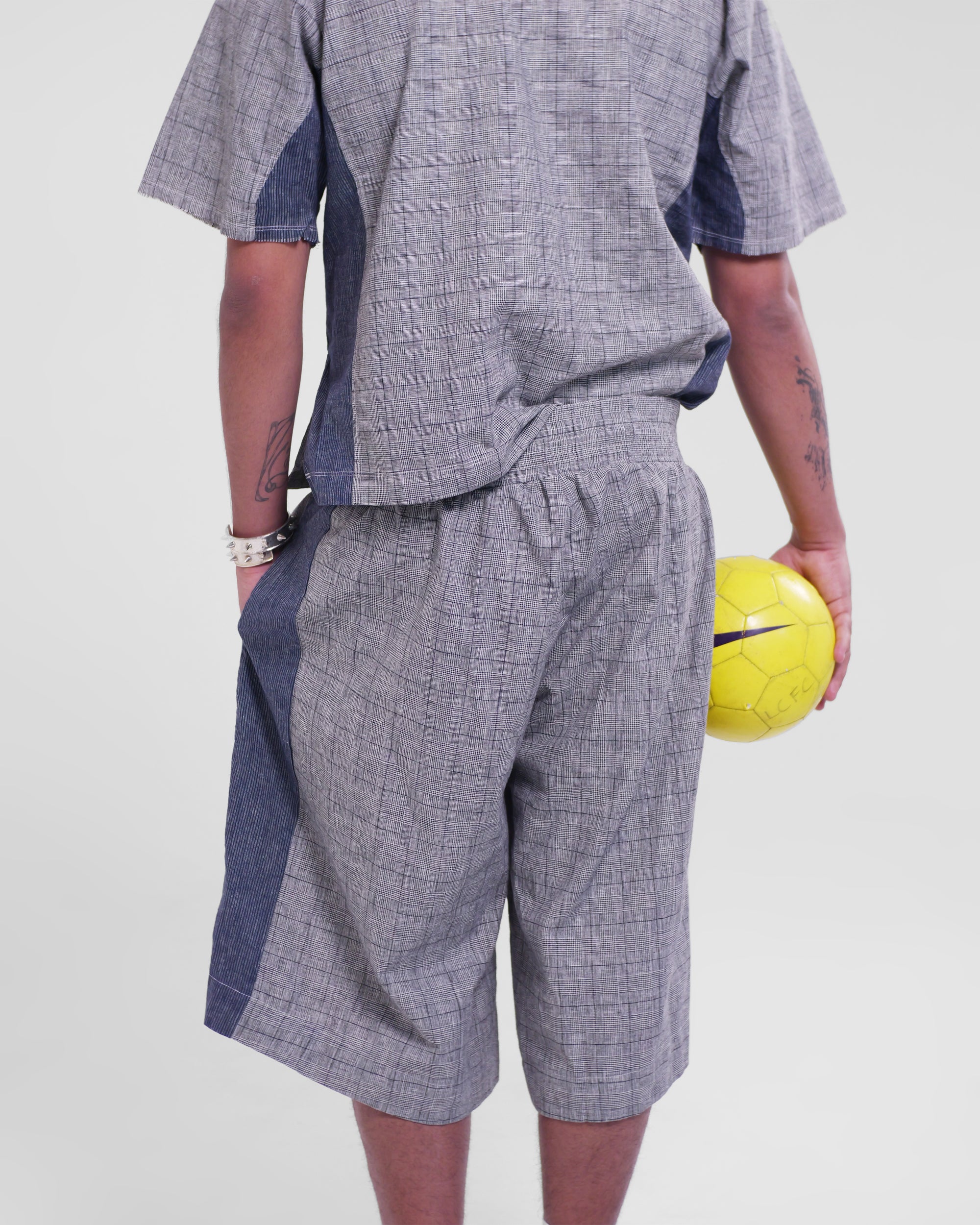 Hiro Jersey Top in Grey Plaid - Image 7