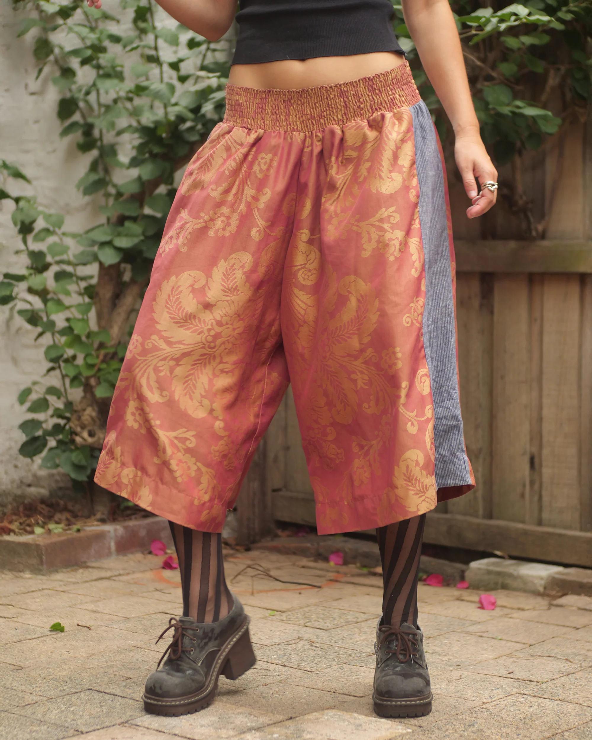 Hiro Shorts in Jacquard - Image 11