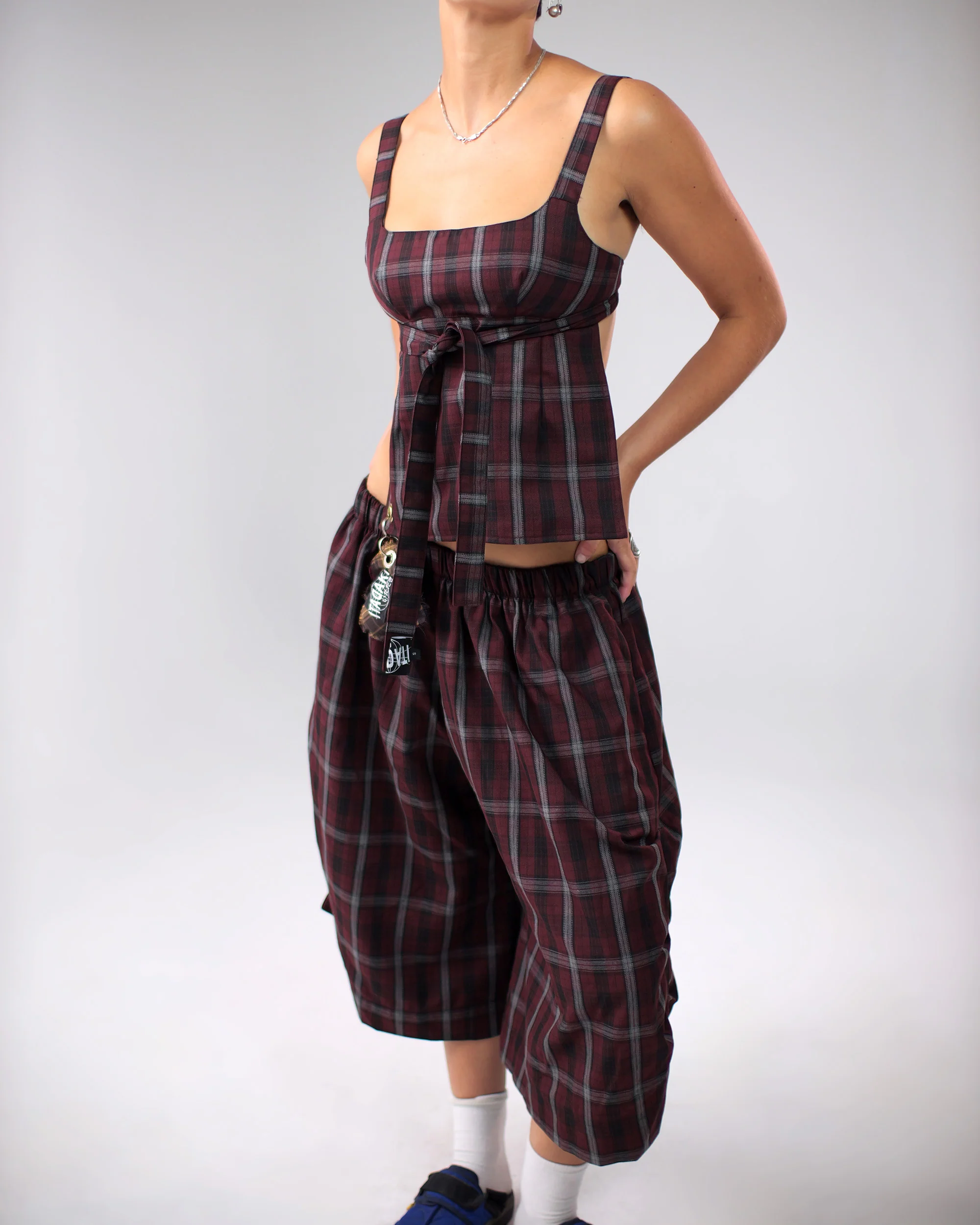 Kenji Shorts in Wine - Image 7