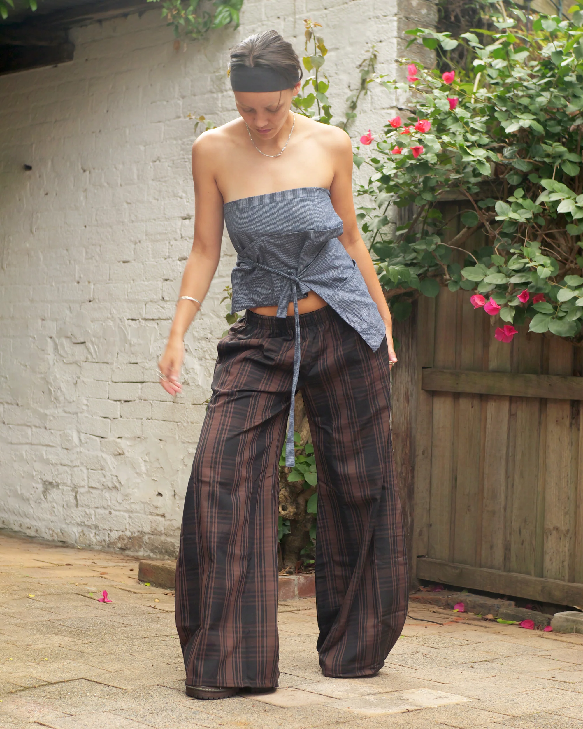 Hiro Apron in Hemp Pinstripe - Image 15