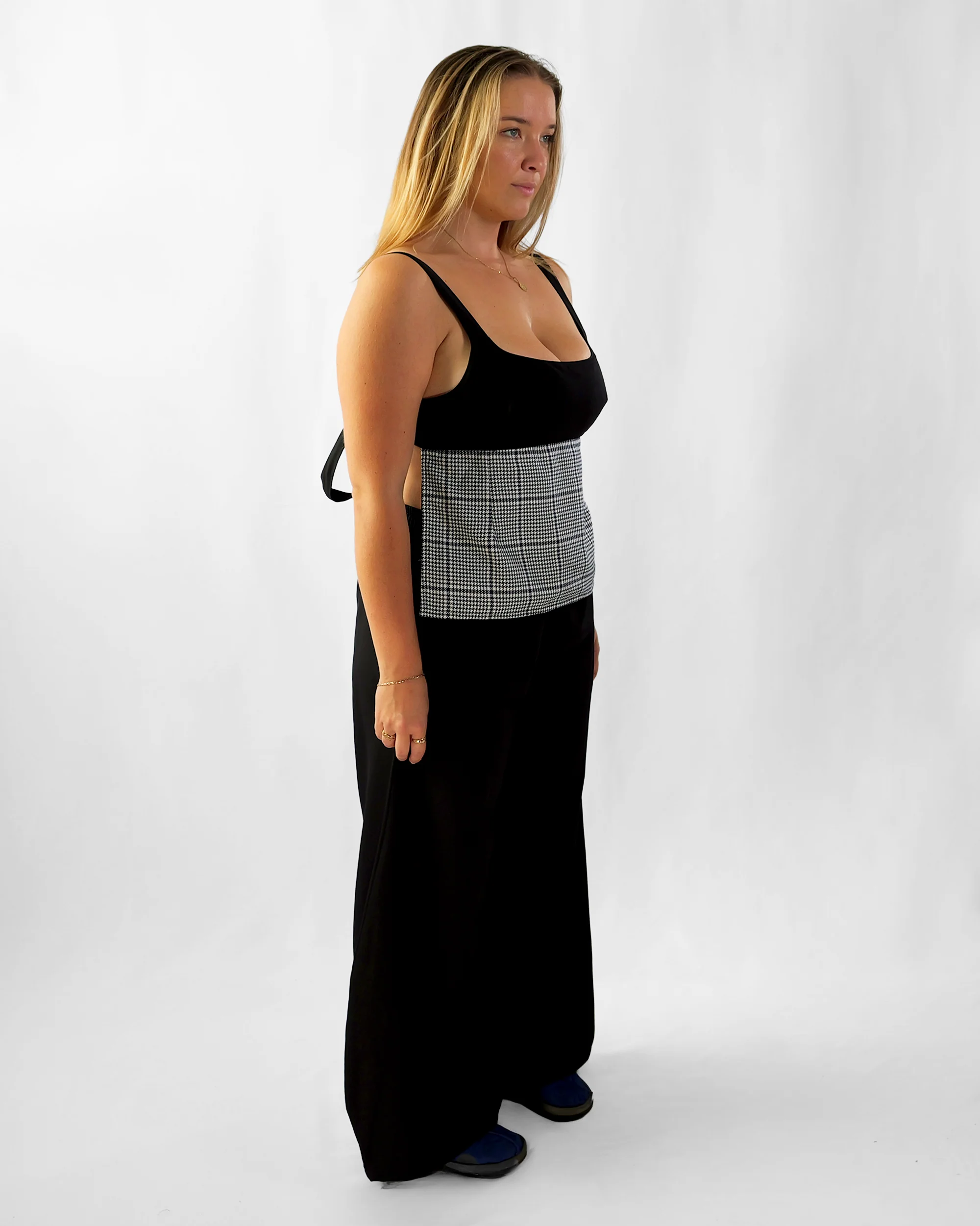 Obi Reversible Top In Black/Houndstooth - Image 8