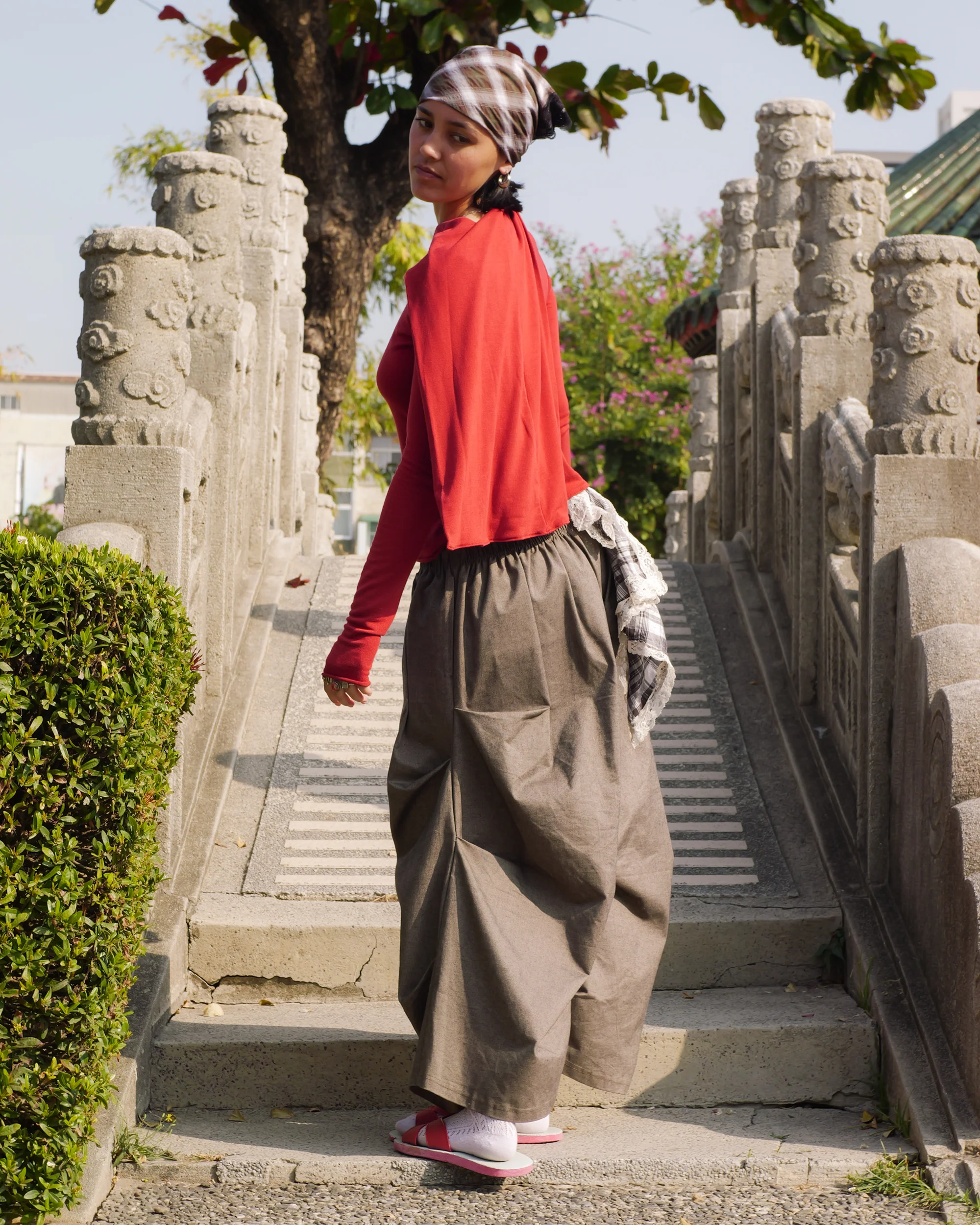 Toshi Shorts in Chia - Image 13