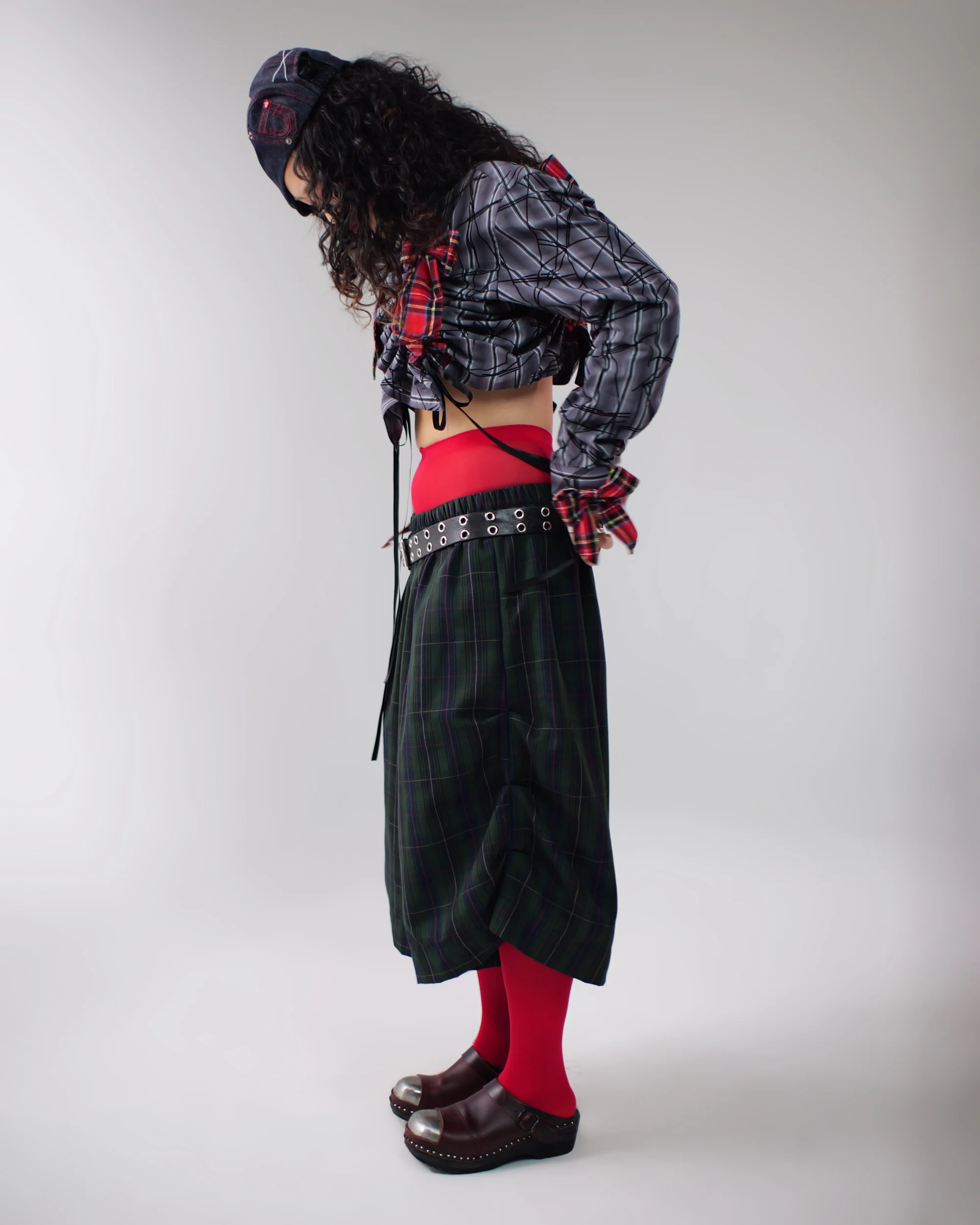 Kenji Shorts in Moss - Image 11