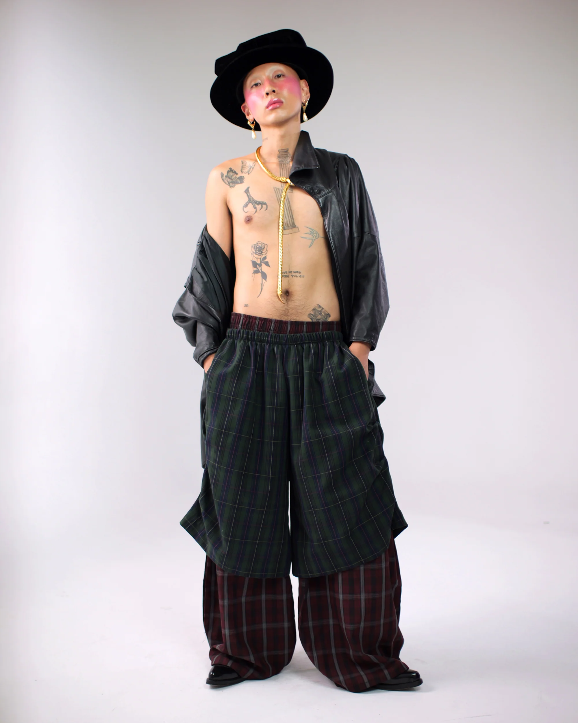 Kenji Shorts in Moss - Image 7